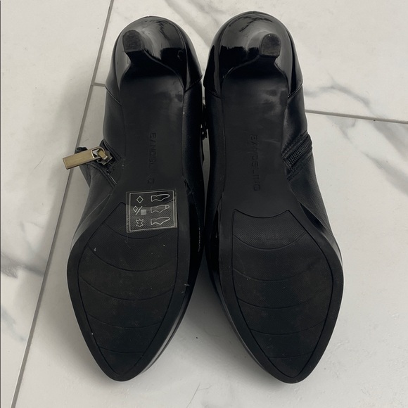 Bandolino Black Leather Ankle Boots Stiletto Heels Side Zipper Buckle Accent - Picture 11 of 15